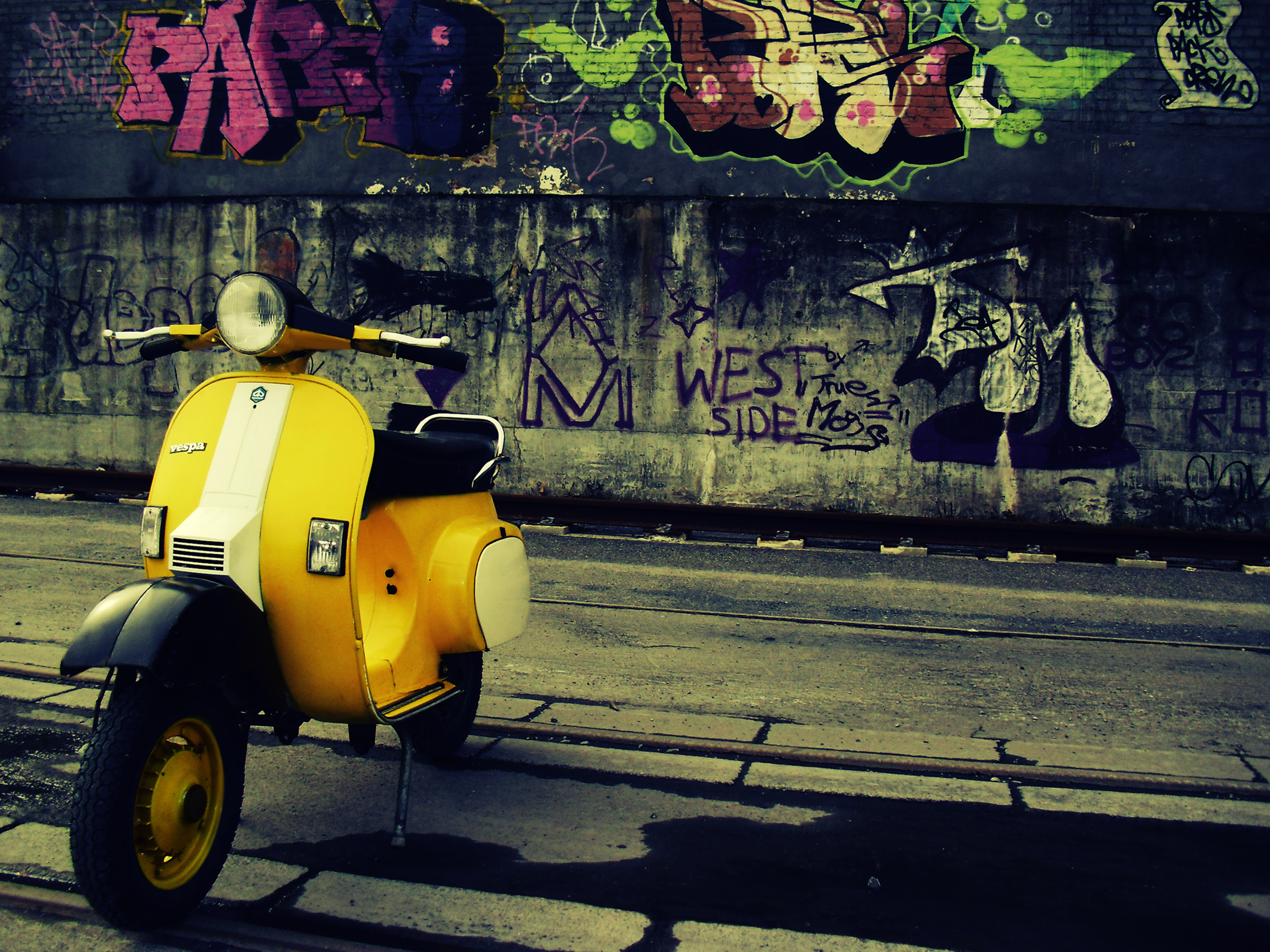 Vespa - Graffiti