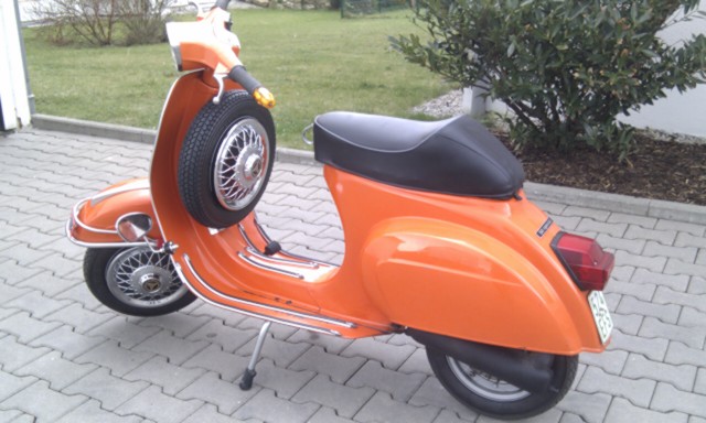 Vespa V50N Special