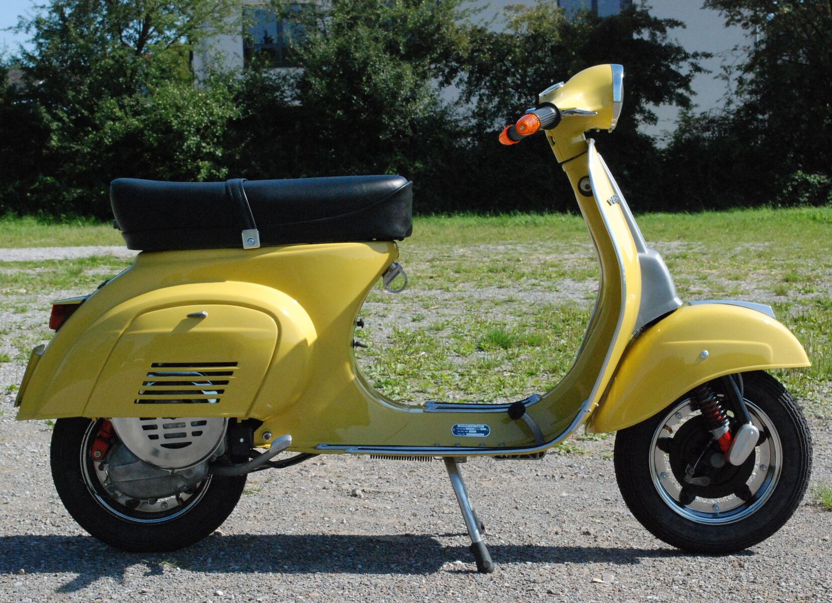 Vespa 50 N restauriert - Was kann ich dafür nehmen? - VespaOnline: Das