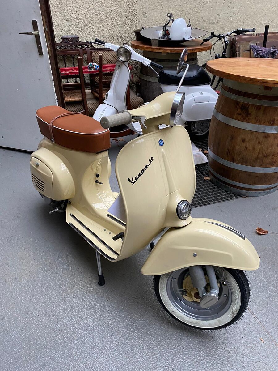 Vespa V50 restauriert kaufen? - Vespa Kaufberatung und Verkaufberatung -  VespaOnline Forum: Entdecke die Welt der klassischen Vespa-Roller und teile  deine Leidenschaft